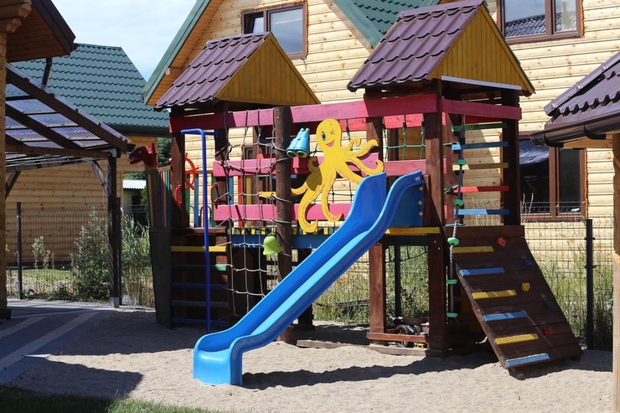 Sosnowe Domki Rewal Exterior photo